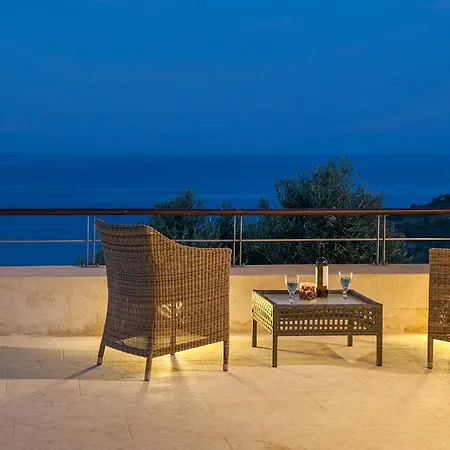 Βίλα Olivia's Of Luxury Kalivia (Skiathos)