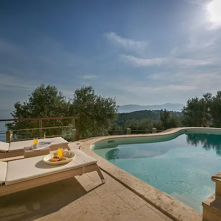 Olivia's Of Luxury * Kalivia (Skiathos)