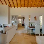 Olivia's Of Luxury Villa