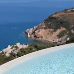 Olivia's Of Luxury * Kalivia (Skiathos)