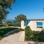 Olivia's Of Luxury Villa *