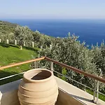 Olivia's Of Luxury * Kalivia (Skiathos)